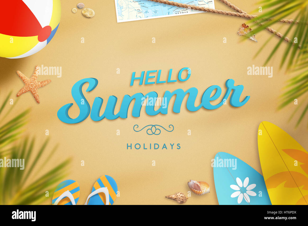 Vacanze Estate testo sulla spiaggia di sabbia circondata con pantofole, palm, palla, tavola da surf, occhiali da sole, mappa, stelle marine e conchiglie. Foto Stock