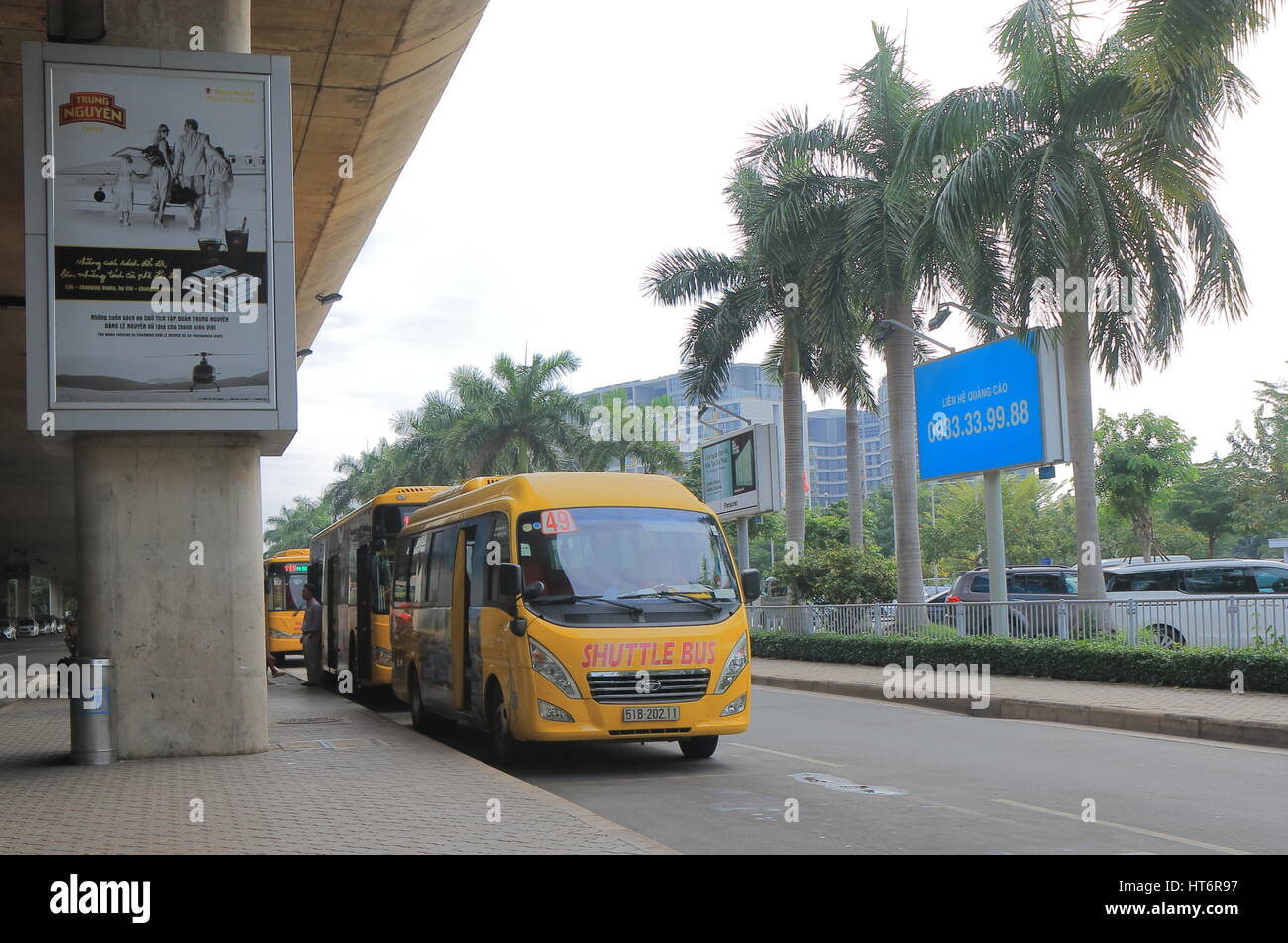 Bus navetta parchi di Ho Chi Minh City aeroporto internazionale di Ho Chi Minh City Vietnam. Foto Stock