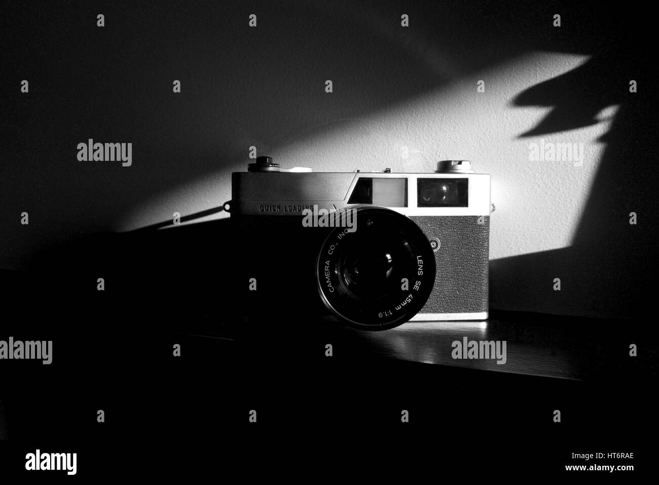 Telecamera cinematografica, retro,35mm Pellicola look vintage, fotografia in bianco e nero, studio fotografico Foto Stock