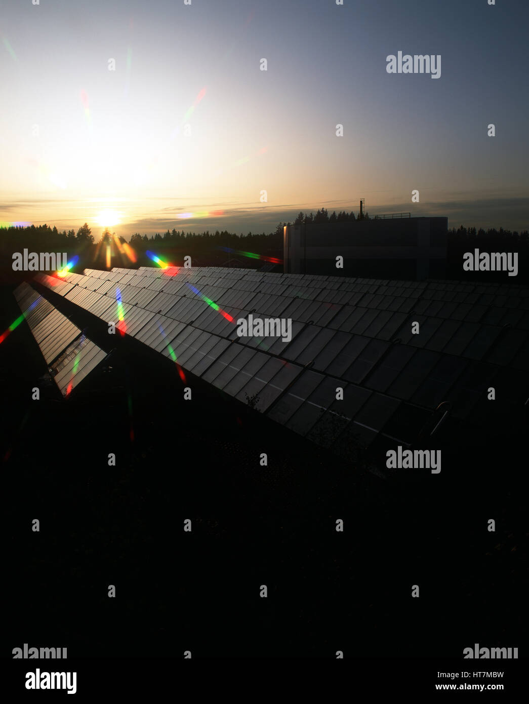 Collettori solari e stagionali e di immagazzinamento di calore impianto, Ingelstad, Svezia. Foto Stock