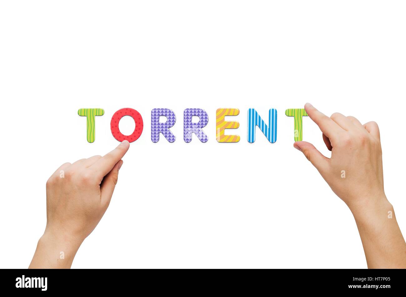 Canto mettere la parola Torrent con le lettere magnetiche. Alfabeto colorato kit Foto Stock