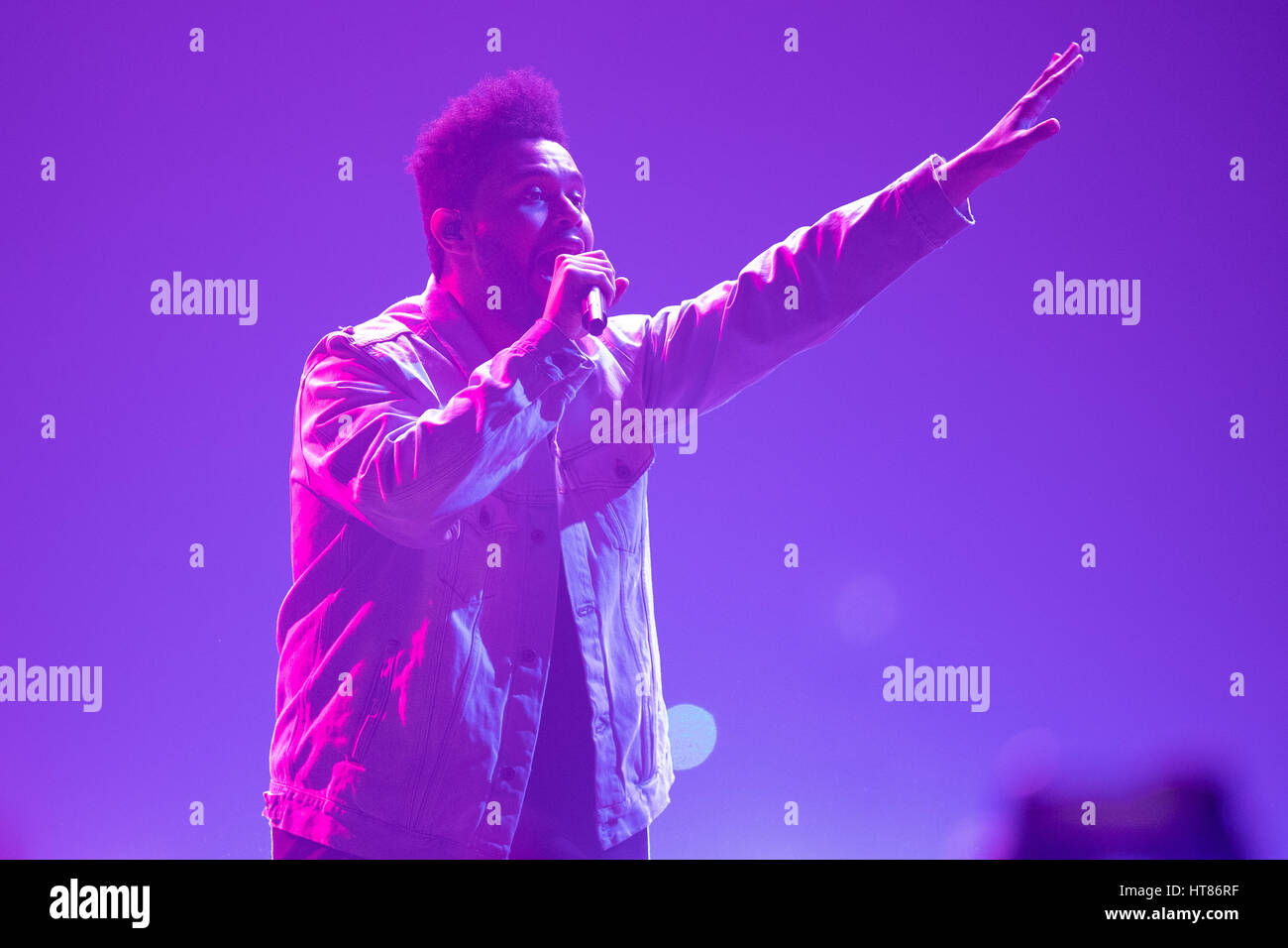 Londra, Regno Unito. Il giorno 08 marzo, 2017. Londra, Inghilterra, Abel Makkonen Tesfaye del Weeknd, esegue la sua seconda notte al London Arena O2.© Jason Richardson / Alamy Live News Foto Stock