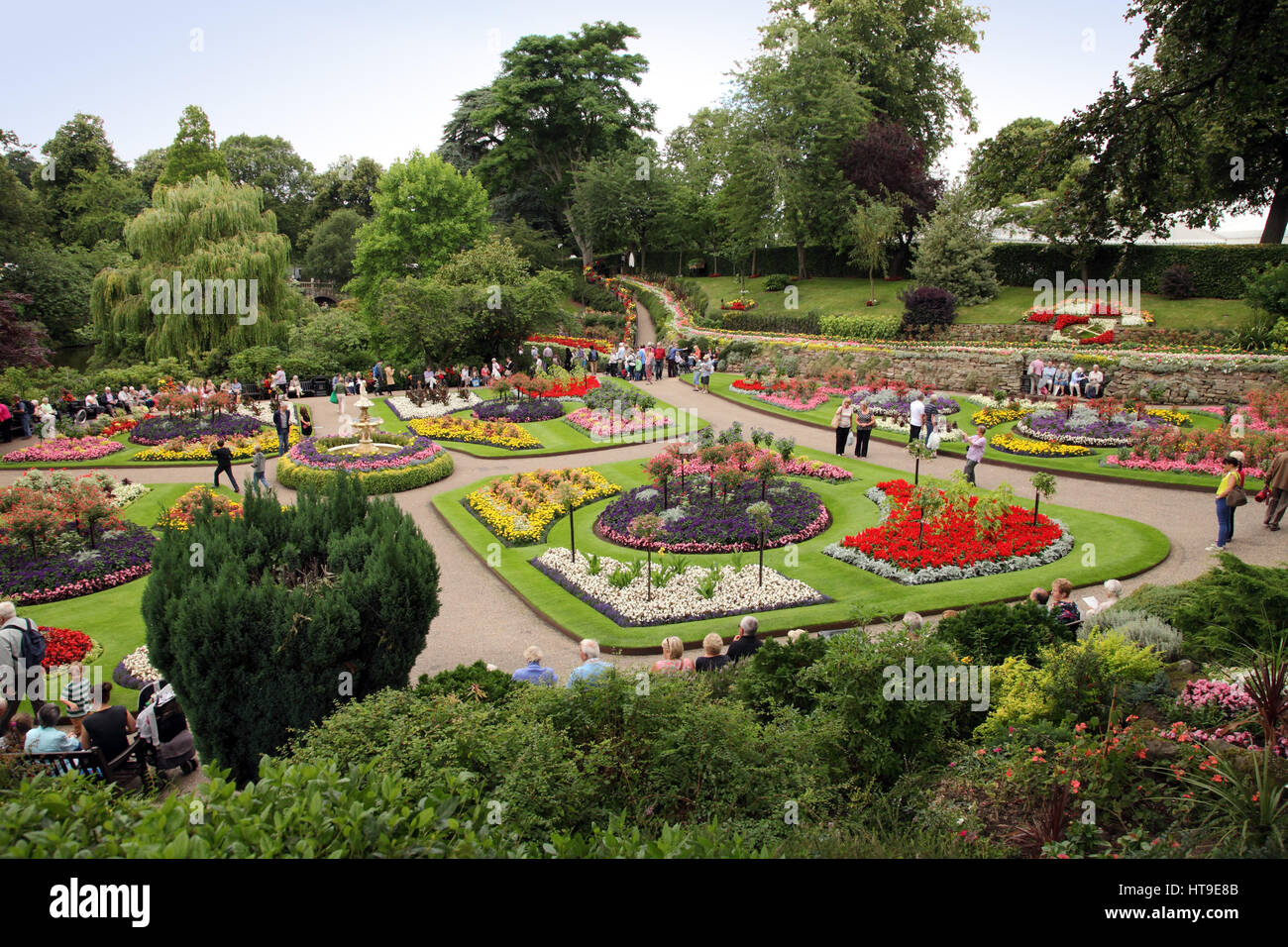 Vista la Shrewsbury Flower Show, nel Parco di cava, Shrewsbury. Foto Stock