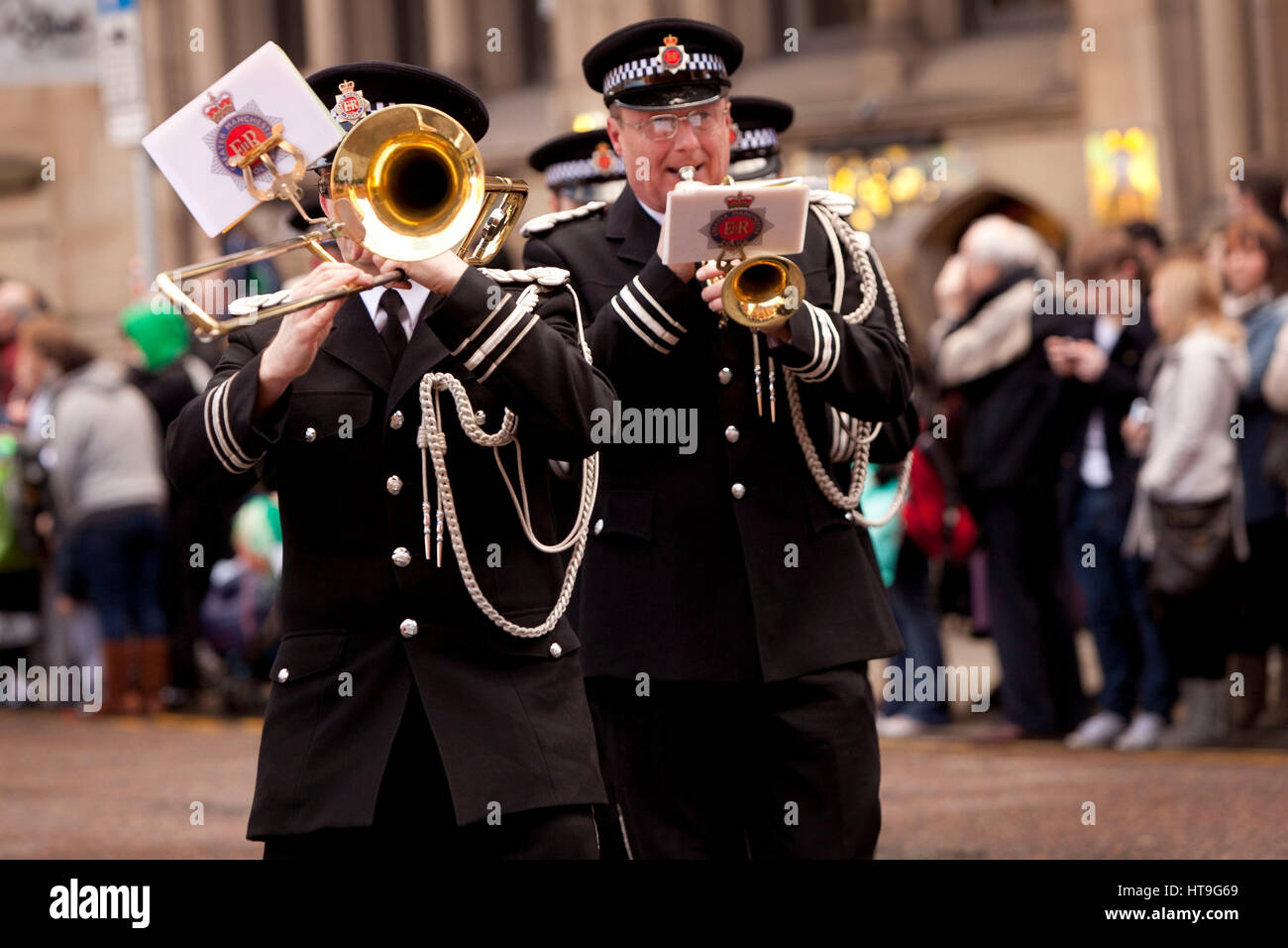 13/03/2011 Festival irlandese di parade , Manchester . GMP nella banda della polizia Foto Stock