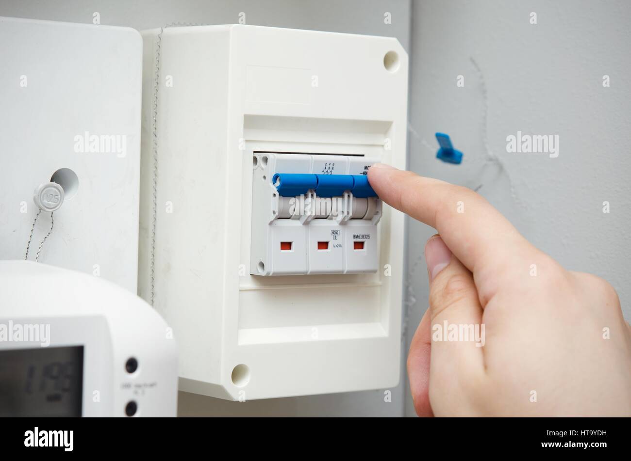 Gli interruttori del dito fusibile automatico. Equipaggiamento elettrico close up Foto Stock