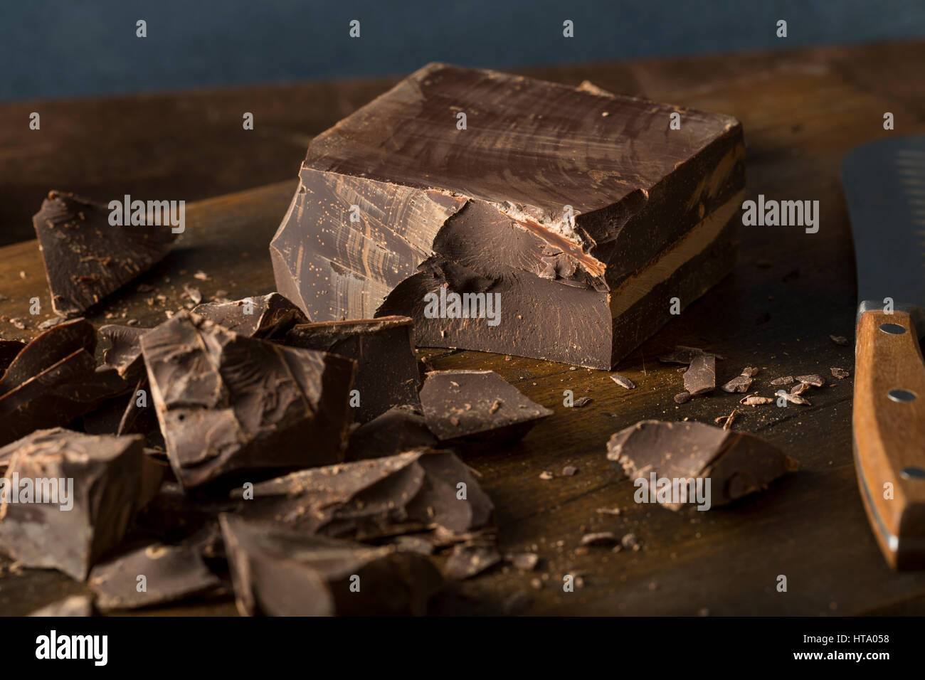 Organici dolci Semi Dark Chocolate Chunk per la cottura Foto Stock