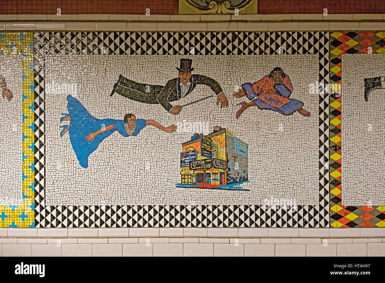La metropolitana di arte presso il 125th Street station raffiguranti americano africano degli eroi. A Manhattan, New York City Foto Stock