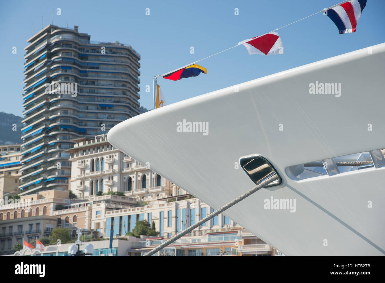 Dettaglio del super yacht di lusso, ormeggiata in Monte Carlo Marina Foto Stock