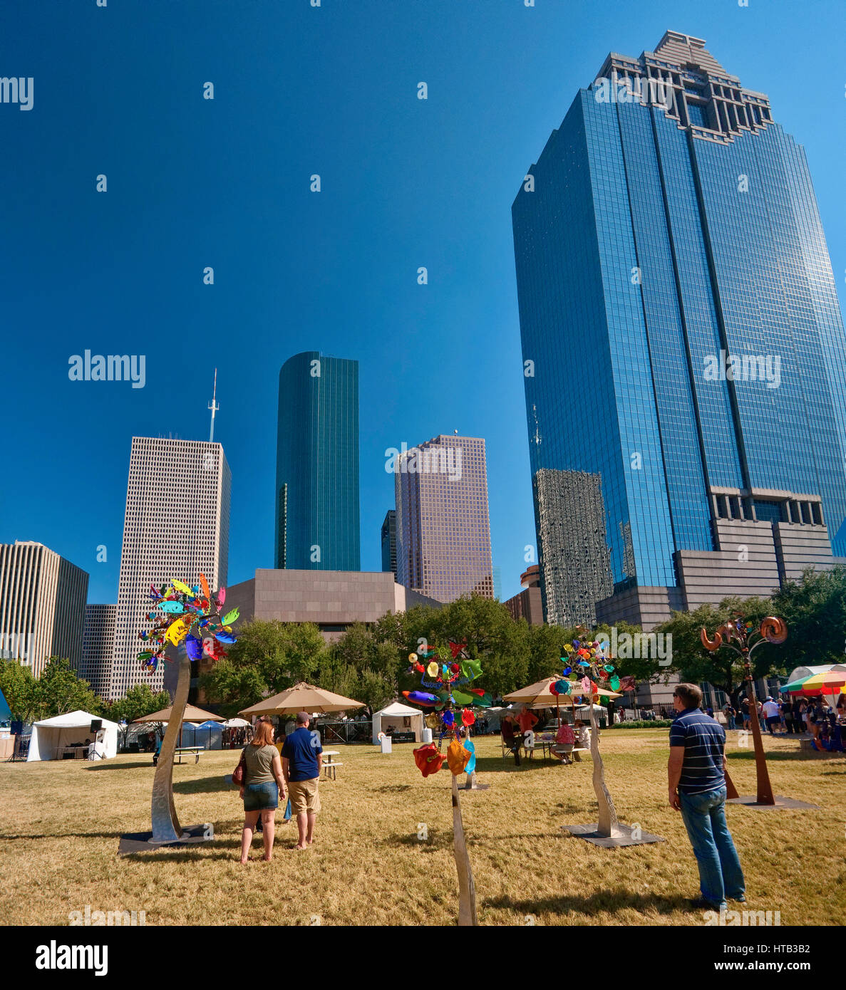 Il mercato dell'arte al Sam Houston Park durante il Bayou City Art Festival, Downtown, Houston, Texas, Stati Uniti d'America Foto Stock