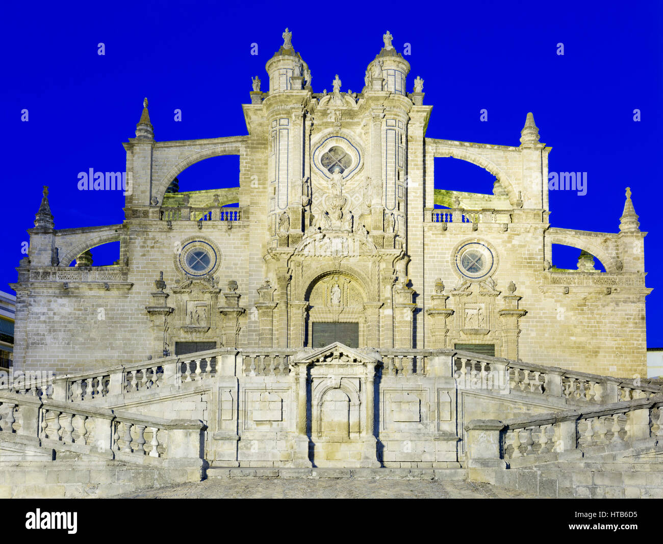 Cattedrale di San Salvador di notte, Jerez de la Frontera, la provincia di Cadiz Cadice, Andalusia, Spagna, Europa Foto Stock