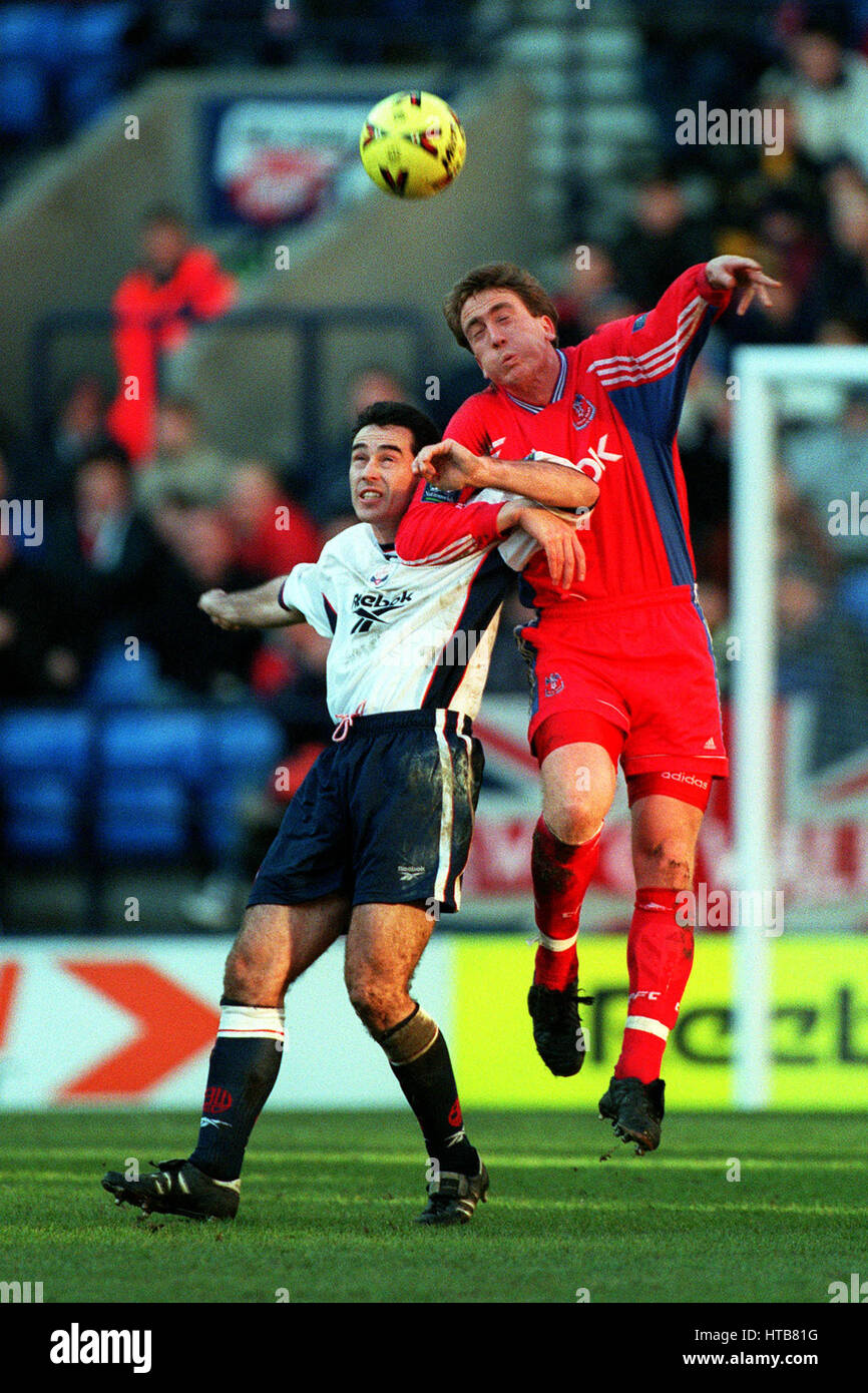 BOB TAYLOR & DAVE TUTTLE Bolton Wanderers V CRYSTAL PCE 10 Gennaio 1999 Foto Stock