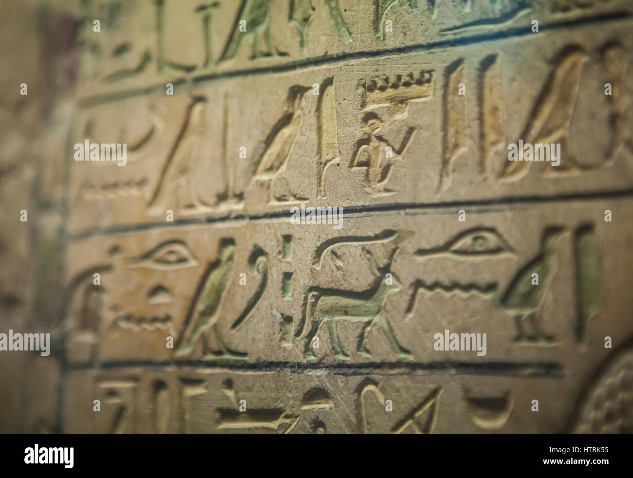 Hieroglypics egiziano al British Museum di Londra, Regno Unito, Inghilterra. Foto Stock