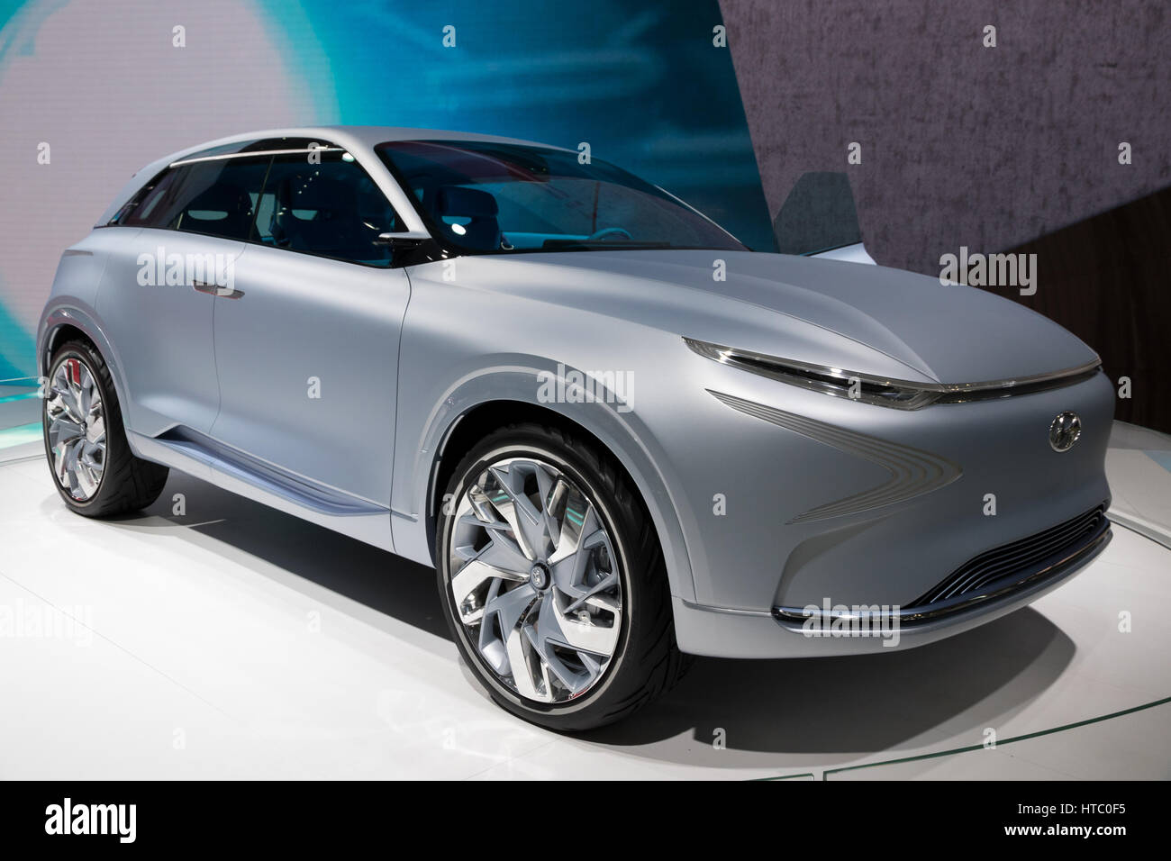 Ginevra, Svizzera - Marzo 8, 2017: Hyundai FE cella a combustibile idrogeno concept car presentata al 87th Geneva International Motor Show. Foto Stock