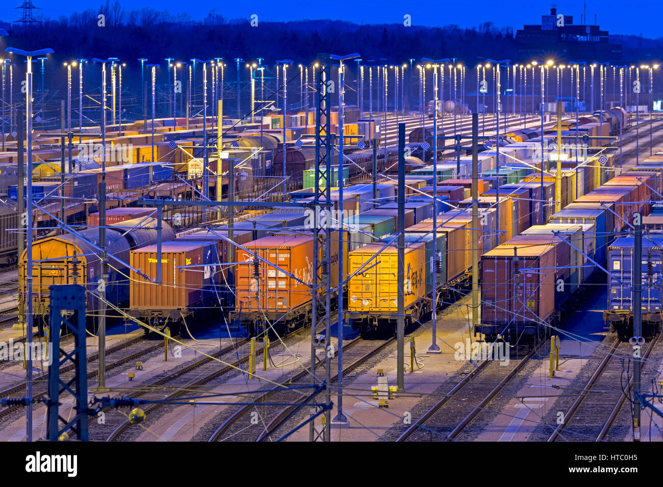 Parcheggiato vagoni merci presso la stazione ferroviaria di Maschen, Bassa Sassonia, Germania, Europa Foto Stock