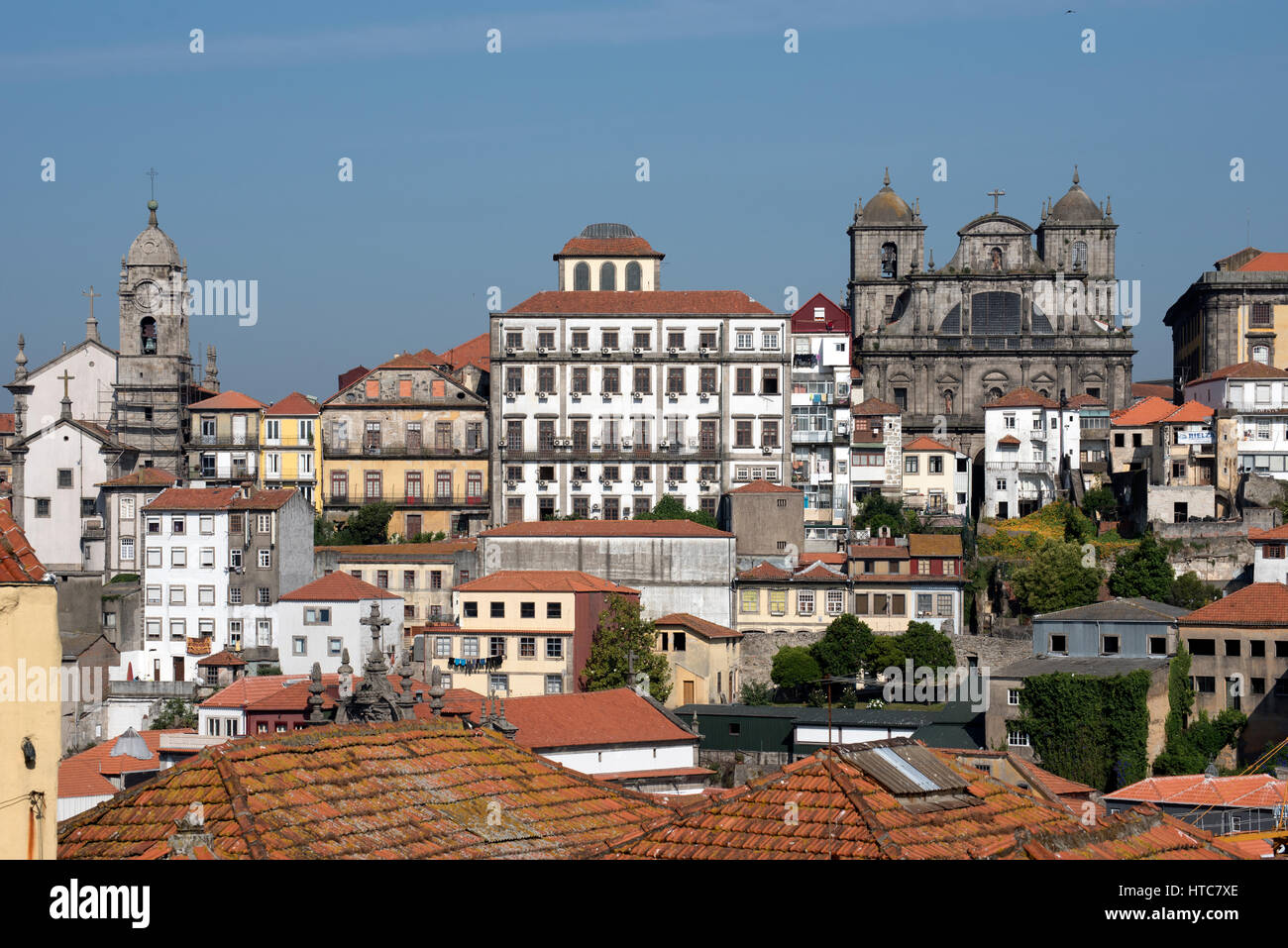 Vista aerea del porto e del fiume Douro Portogallo Foto Stock