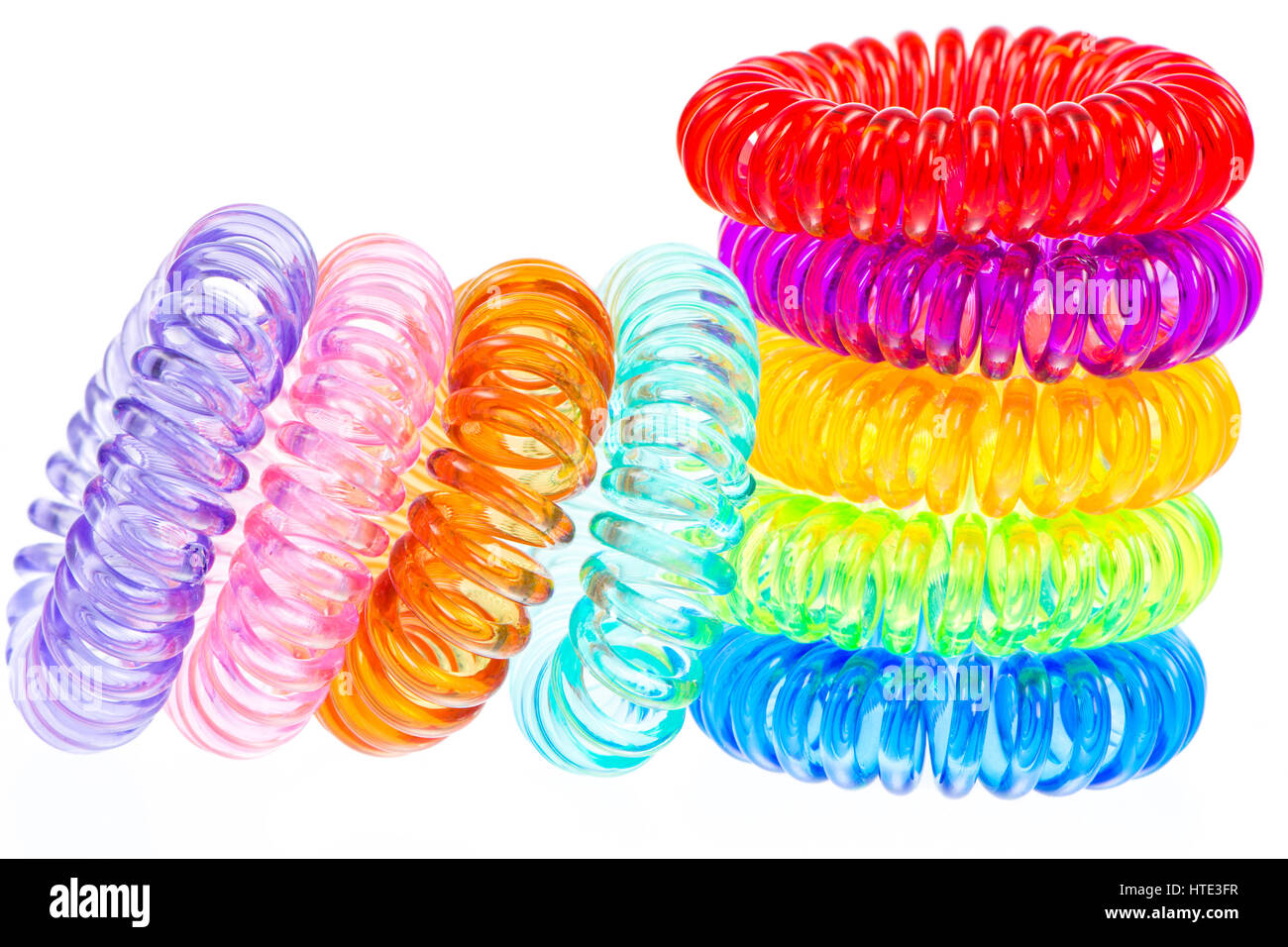 Primo piano di vari isolati i capelli a spirale cravatte Foto Stock