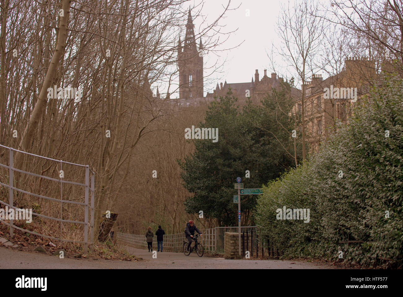 Passeggiate in Glasgow Kelvingrove Park Foto Stock