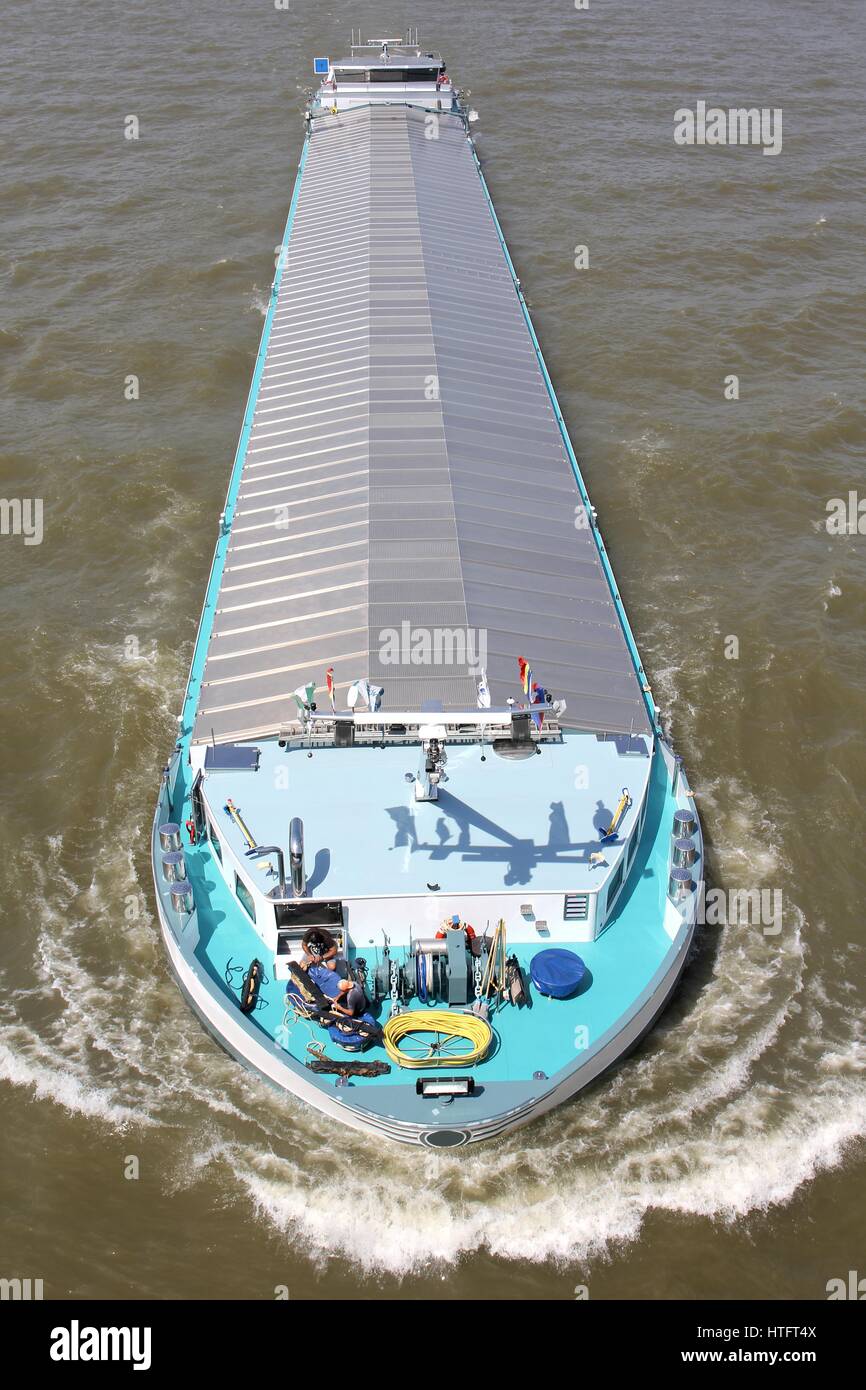 Navigazione nave da carico generale navigazione sul fiume Reno Foto Stock