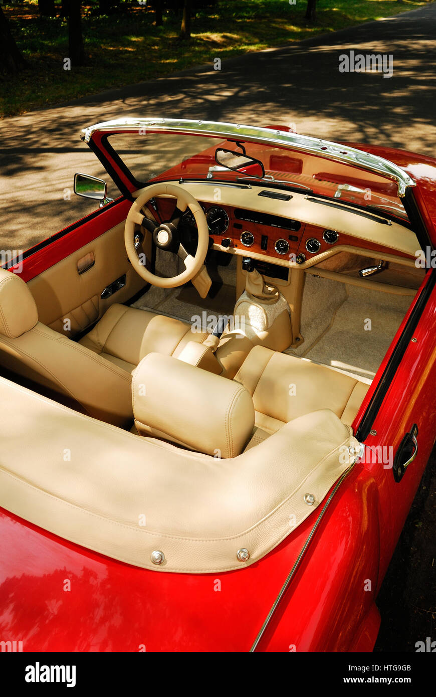 MG auto d'epoca, antica, auto, automobile, auto, chrome, classic, convertibile, design, drive, desiderio, faro, interni, stile di vita, lusso, Foto Stock