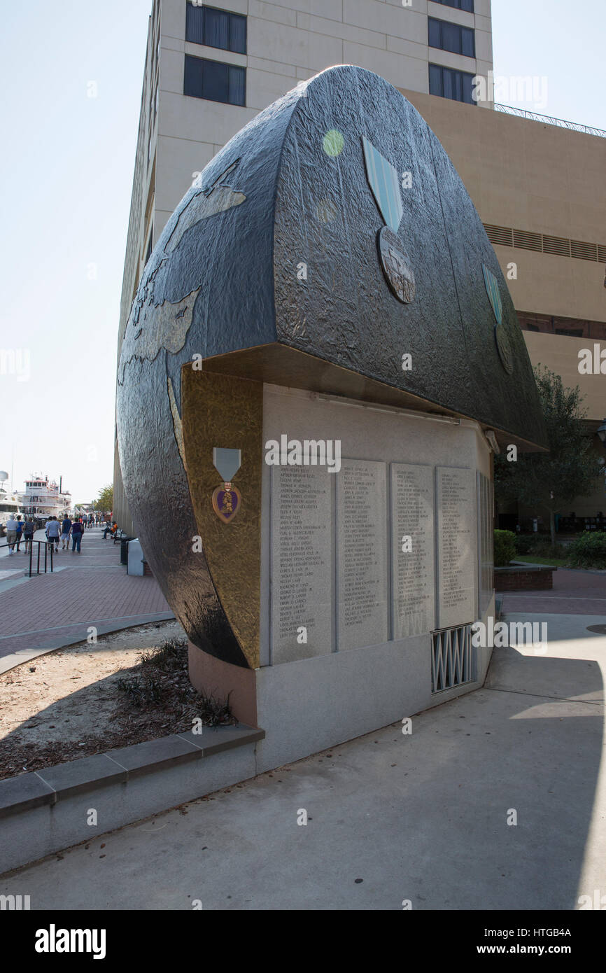 Guerra Mondiale 2 Georgia cuore viola i destinatari memorial nel centro di Savannah Foto Stock