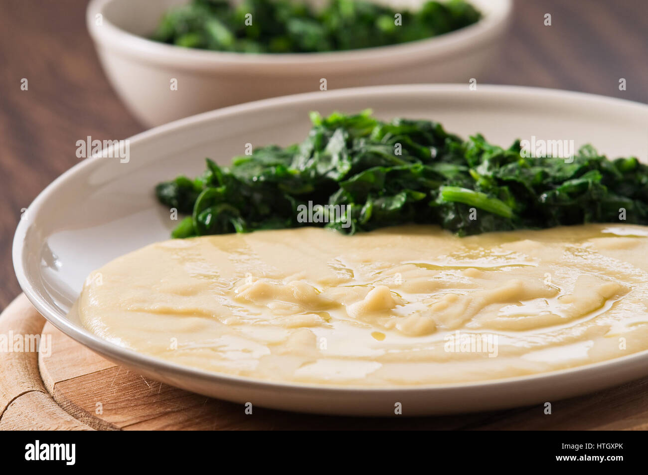 Fava purea di spinaci. Foto Stock
