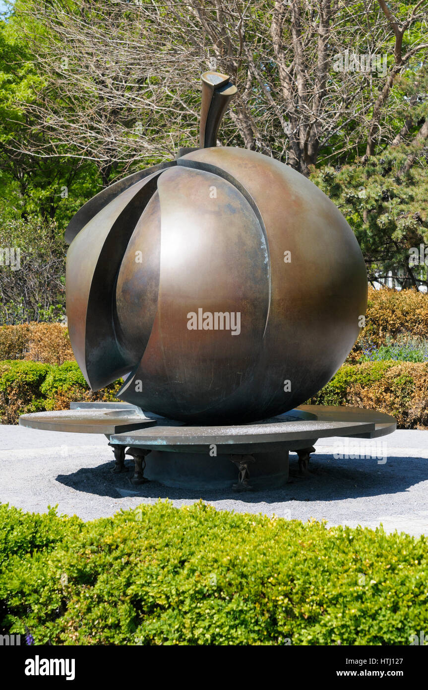 "La Grande Mela' scultura, Stephan Weiss, Hudson River Park, New York, Stati Uniti d'America Foto Stock