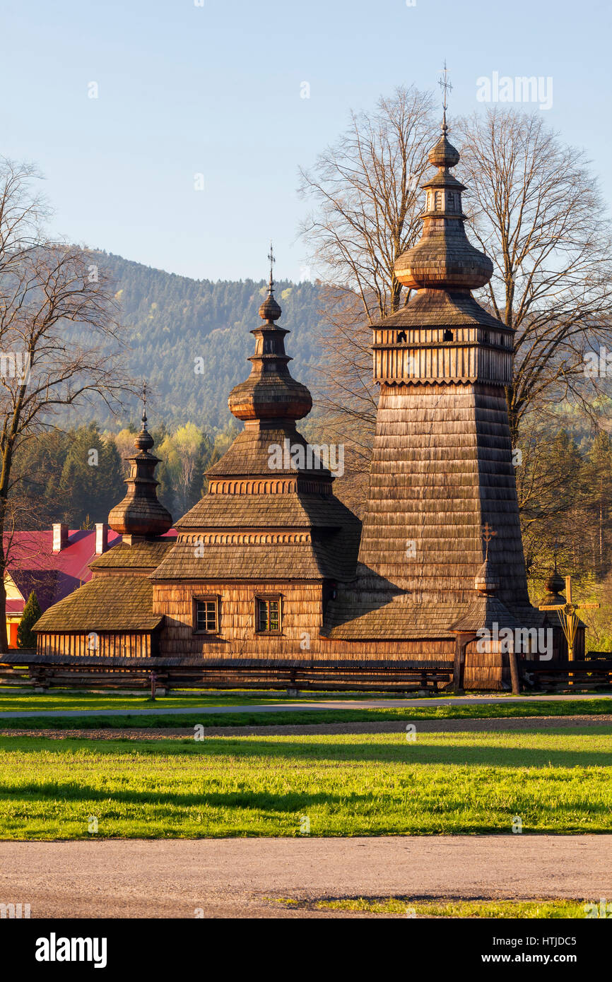 In legno chiesa ortodossa in Kwiaton, Beskid Niski, Polonia, Patrimonio Mondiale dell UNESCO Foto Stock