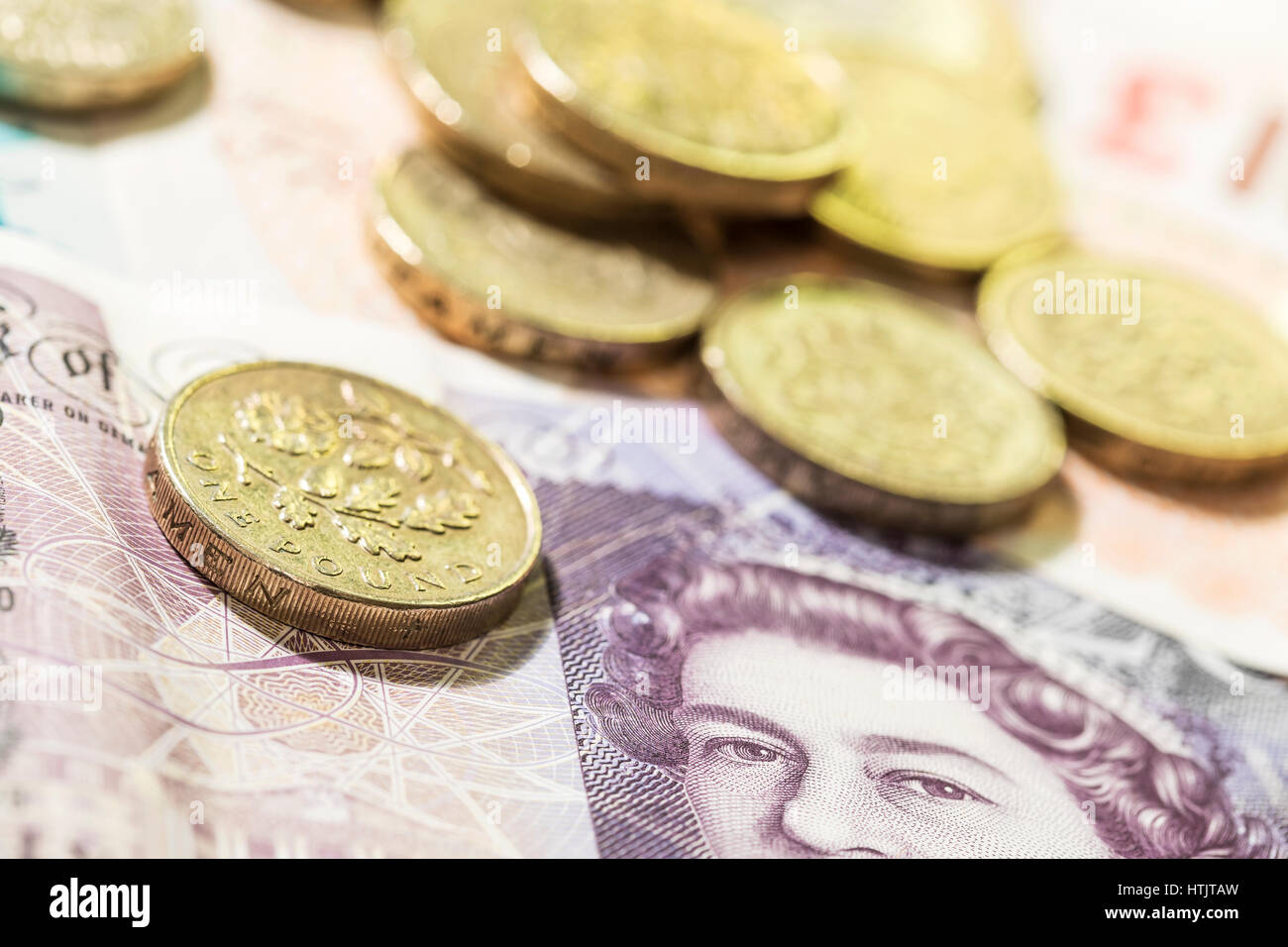 Valuta britannica - Le banconote e le monete metalliche, Sterling, contanti Foto Stock