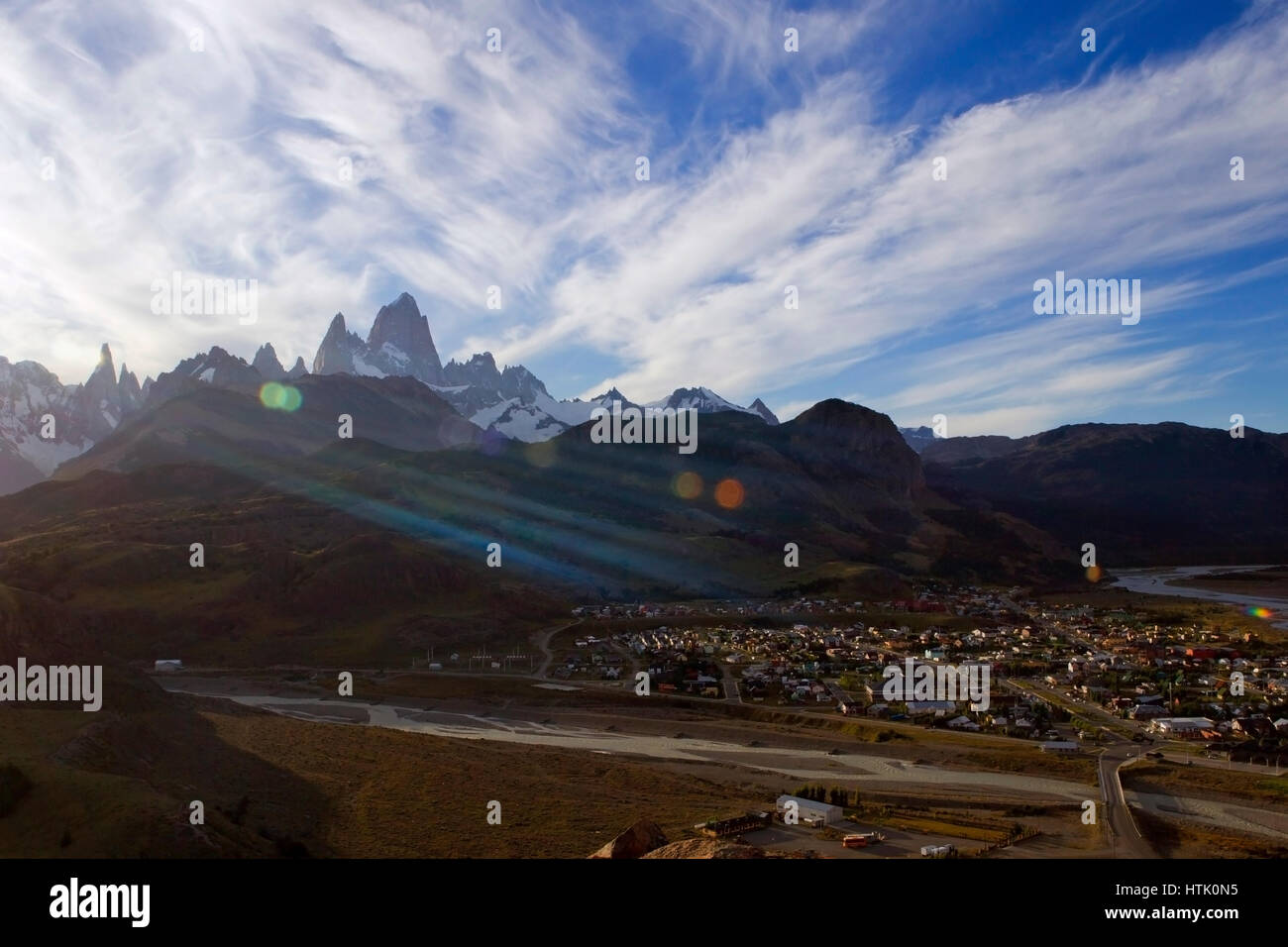 Vista del ghiacciaio e il monte Fitz Roy in Sud Argentina Foto Stock