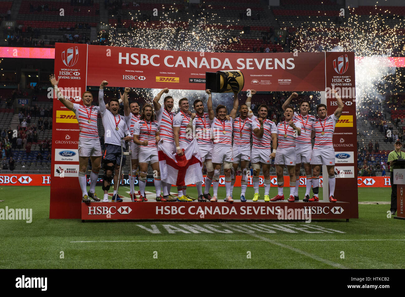 Vancouver, Canada. Xii Mar, 2017. Inghilterra vince l'oro, al Rugby Sevens finale di coppa. Giorno 2-Cup finale - HSBC Canada Sevens Rugby, BC Place Stadium. Inghilterra vince la finale di coppa oltre il Sud Africa 19-7. Credito: Gerry Rousseau/Alamy Live News Foto Stock