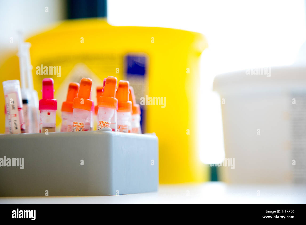 I campioni di sangue in attesa di verifica Foto Stock