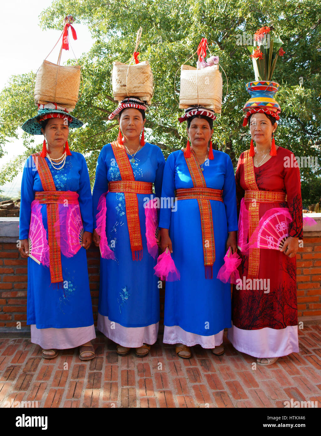 PHAN RANG, VIET NAM, donna ietnamese in abito tradizionale di minoranza etnica Cham, festival kate tenere ogni anno, Ninh Thuan, Vietnam, Foto Stock