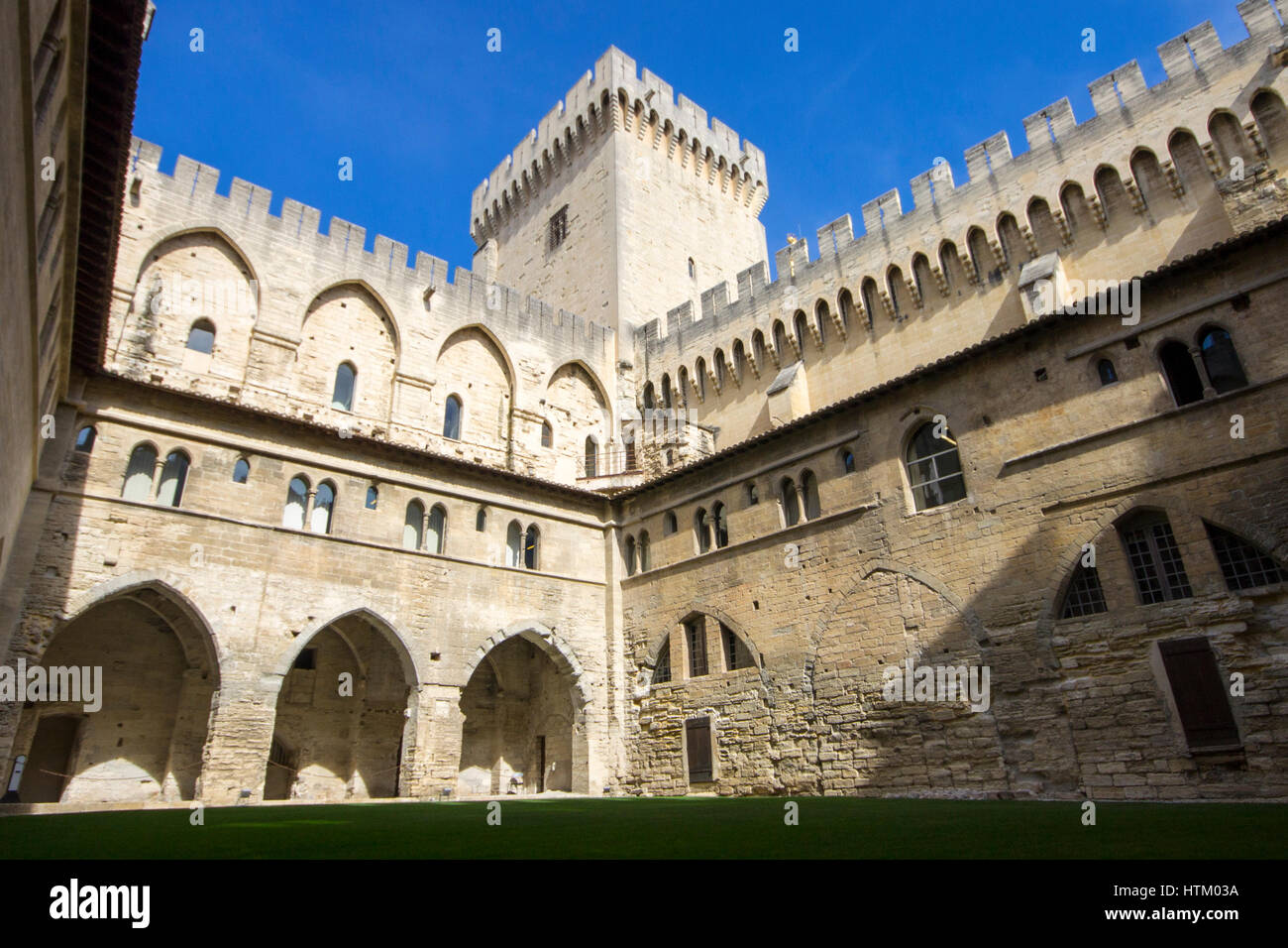 All'interno del Palais des Papes o Palazzo Papale, uno dei più grandi e medievali più importanti edifici gotici in Europa. Un sito del Patrimonio Mondiale dal 19 Foto Stock