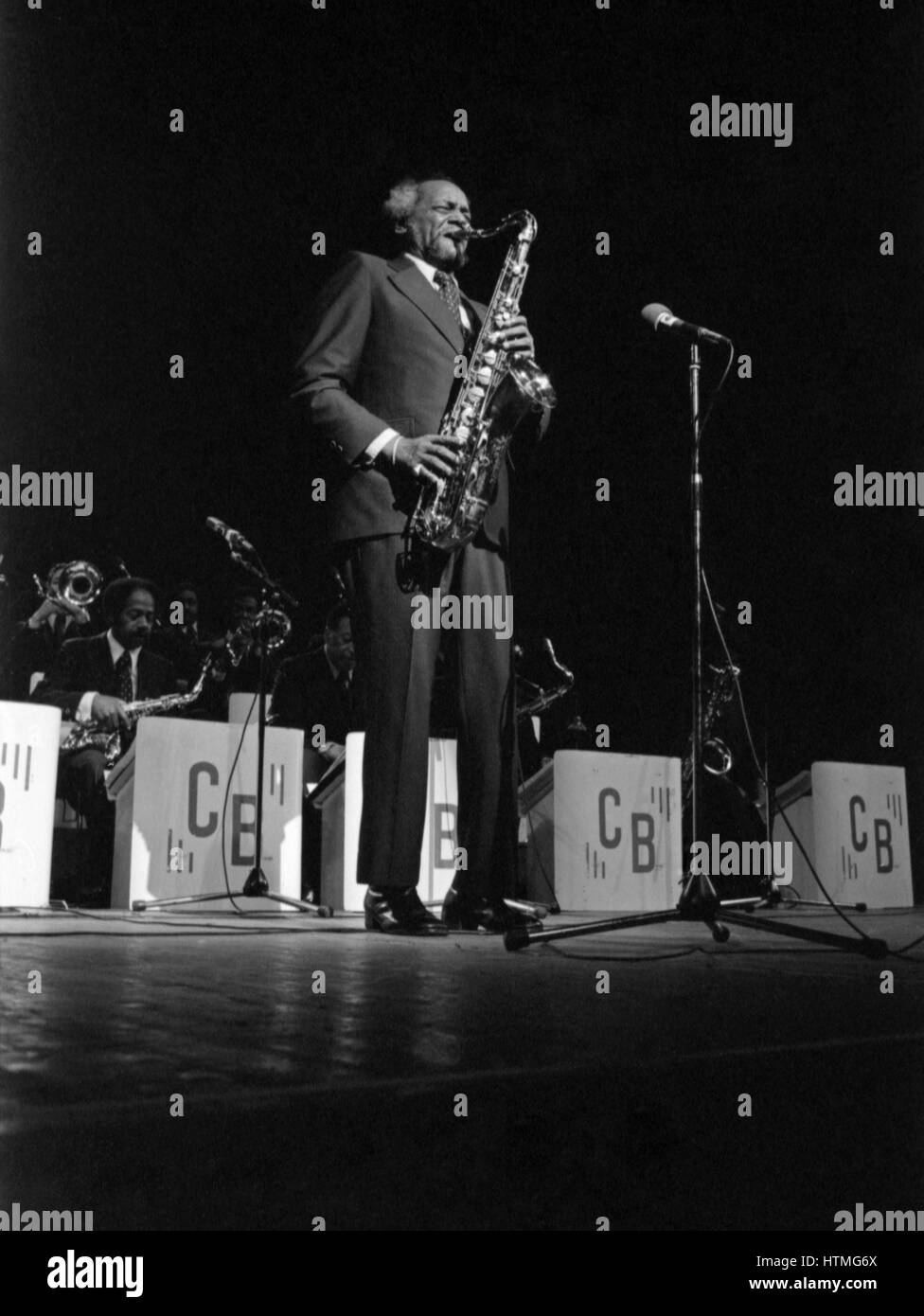 Il sassofonista del Count Basie Orchestra. Parigi, Palais des Congrès, 1977 Foto Stock