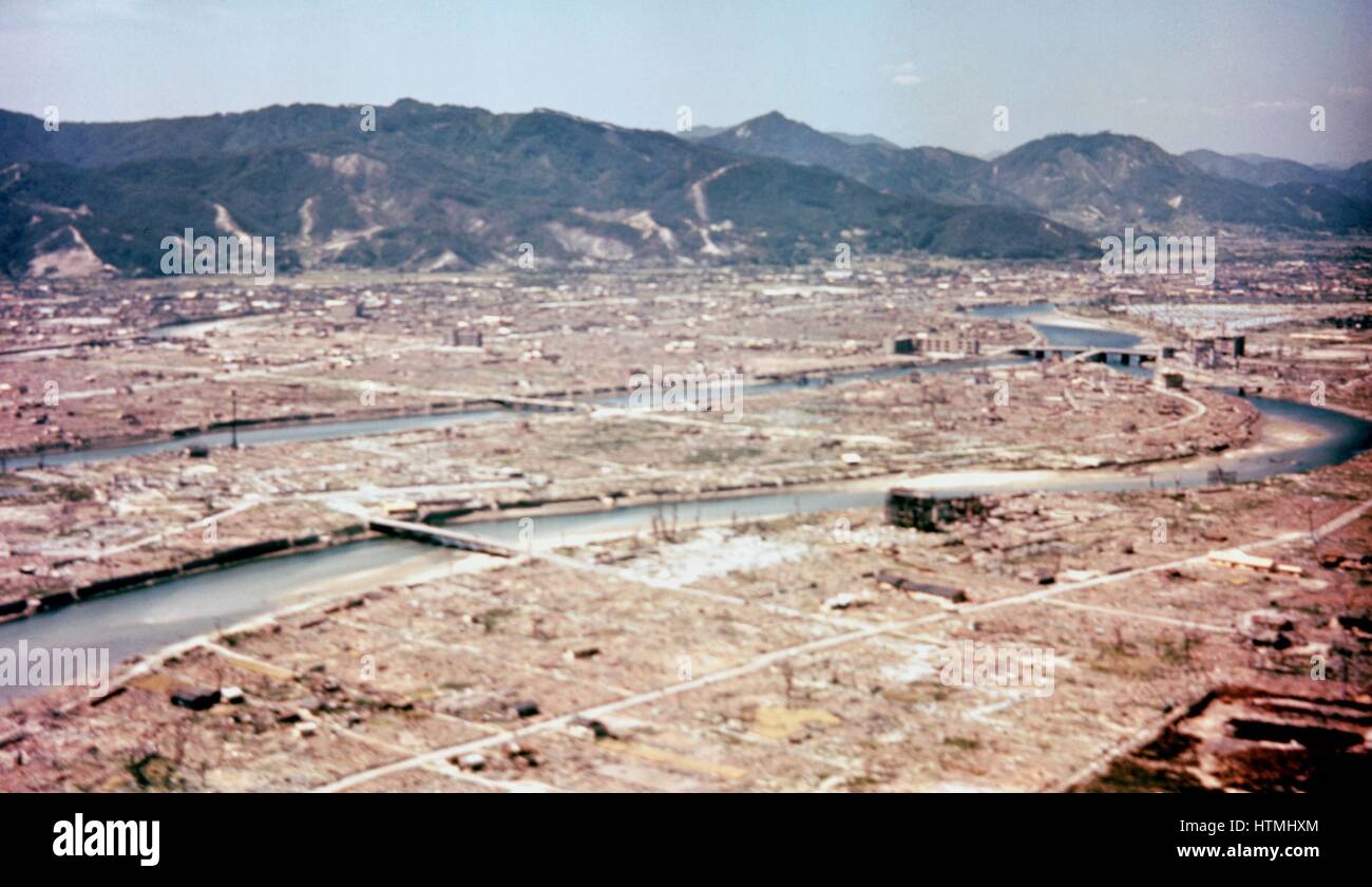 Hiroshima dopo la caduta della bomba atomica in agosto 1945. Credito: USAF Foto Stock