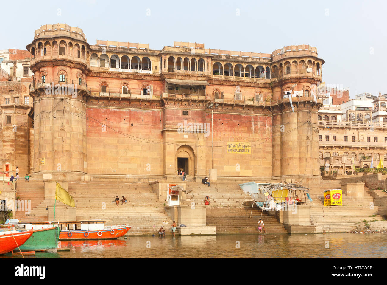 Bhonsale Ghat, Gange, Varanasi, India Foto Stock