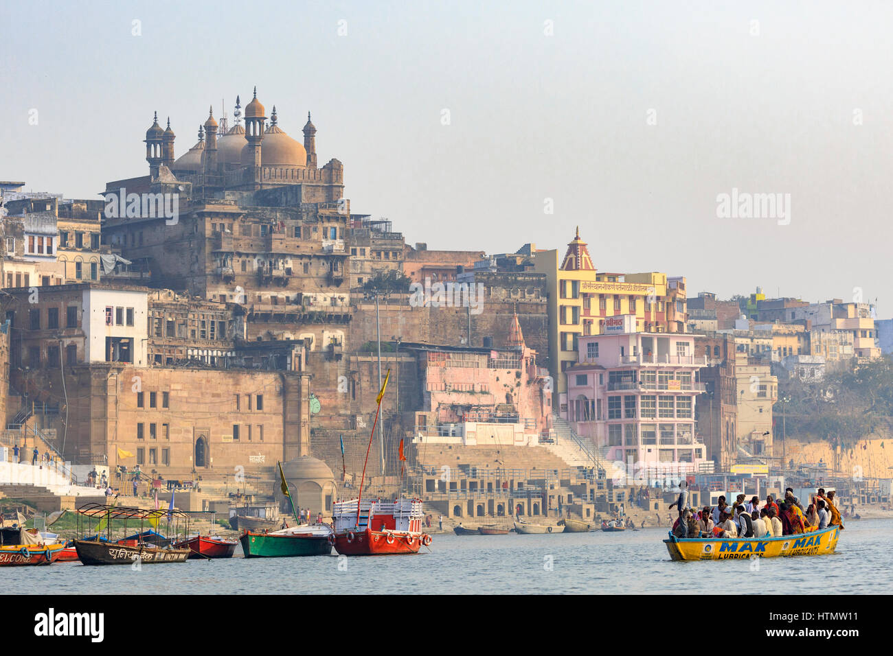 Alamgir moschea, il Gange, Varanasi, Uttar Pradesh, India Foto Stock
