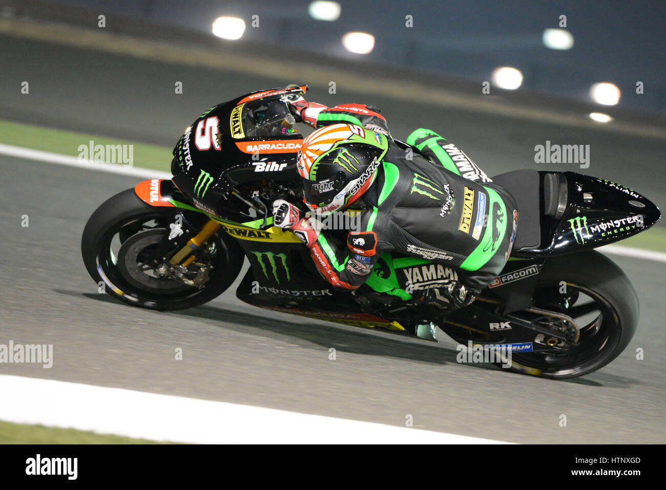 Circuito di Losail, in Qatar. Xii Mar, 2017. Johann Zarco che corre per la Yamaha Tech 3 durante la giornata finale del Qatar MotoGP test invernali a sul Circuito Internazionale di Losail. Credito: Gina Layva/Alamy Live News Foto Stock