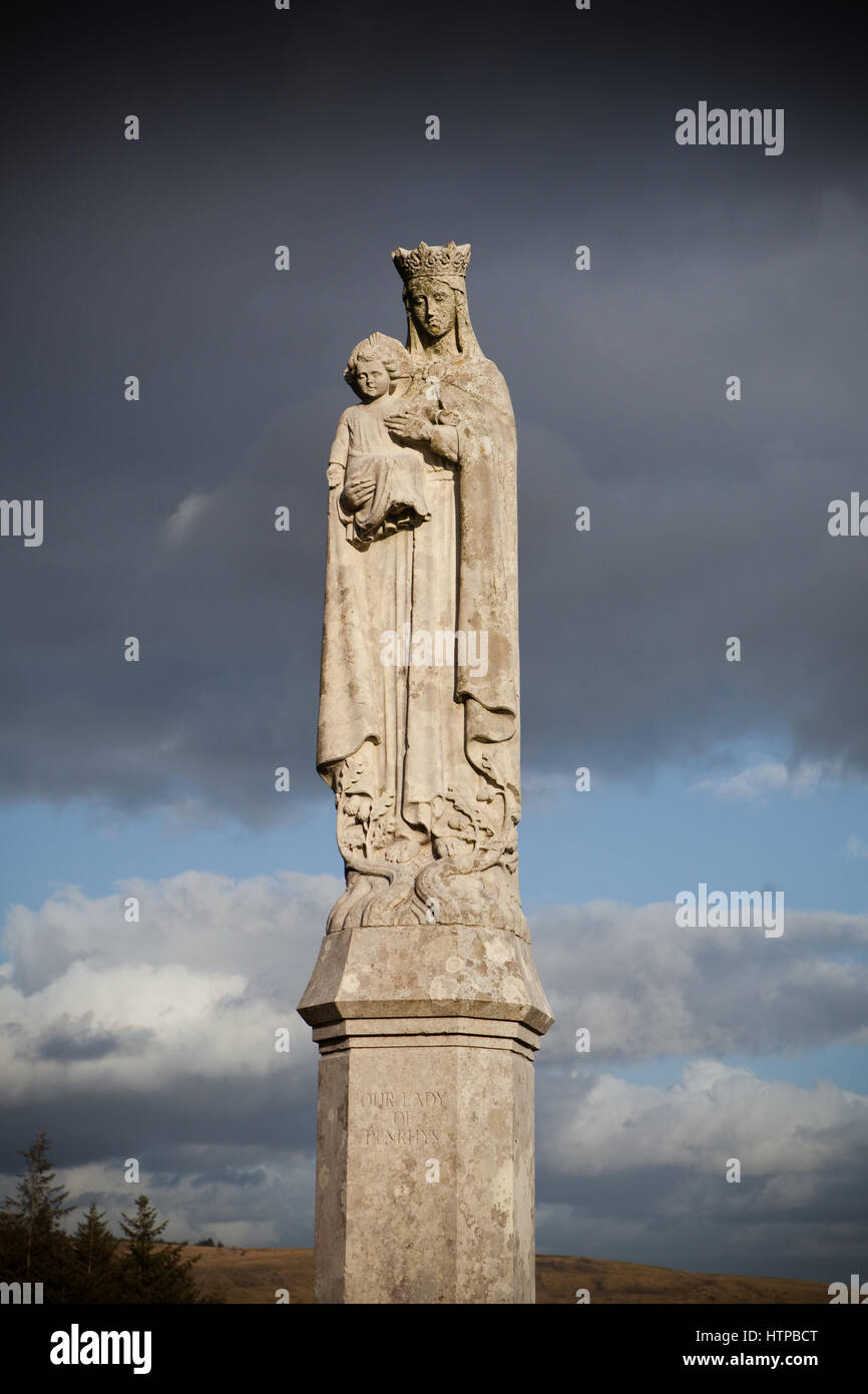 Statua di Maria e di Gesù, Penrhys, Ipswich, Wales, Regno Unito Foto Stock