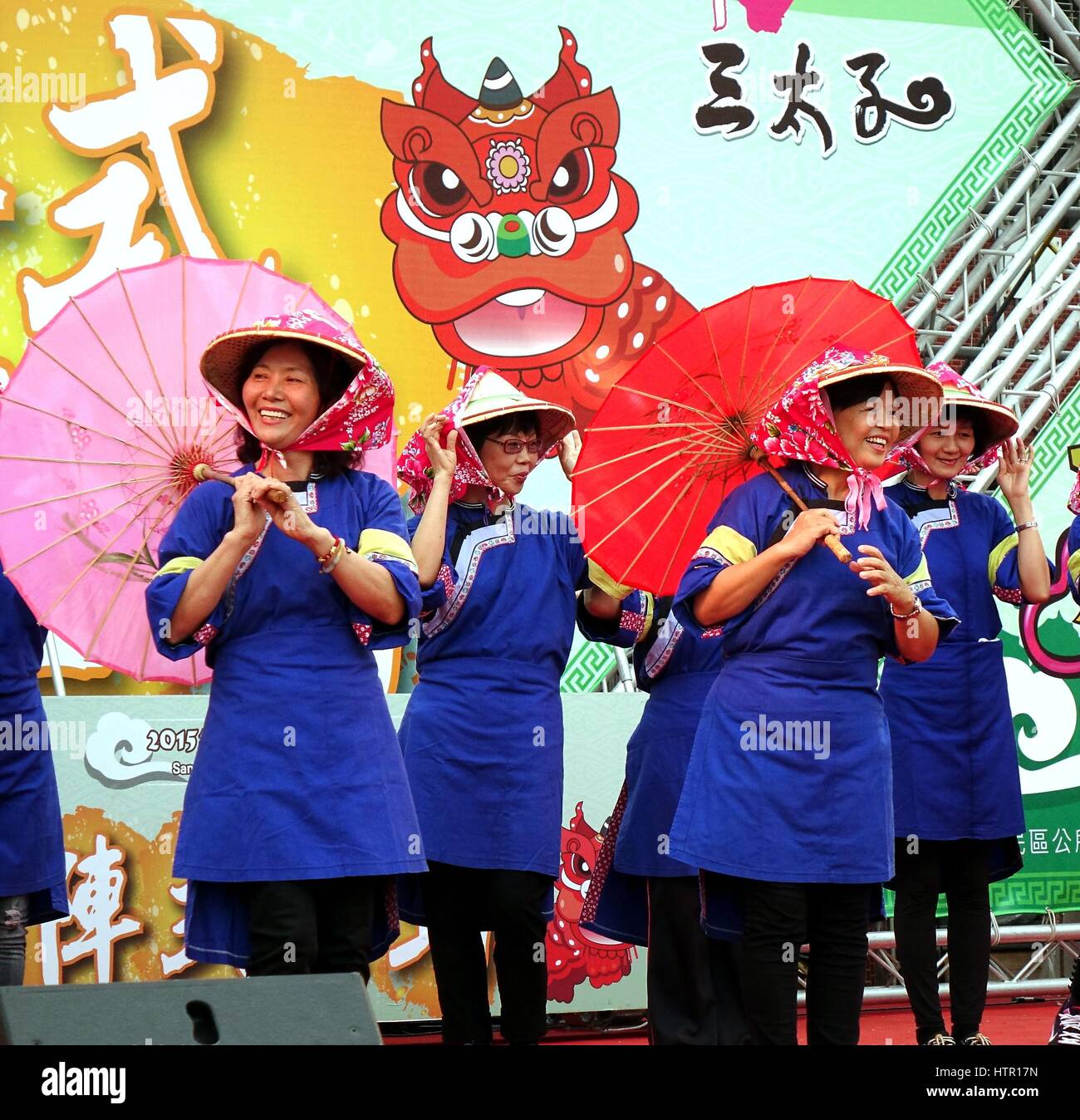 Ombrellino Cinese di Carta, ‎Fydun Ombrello di Carta Oleata Giapponese Arte  Cinese Danza Classica Oggetti di Scena per La Decorazione di Foto Ombrello