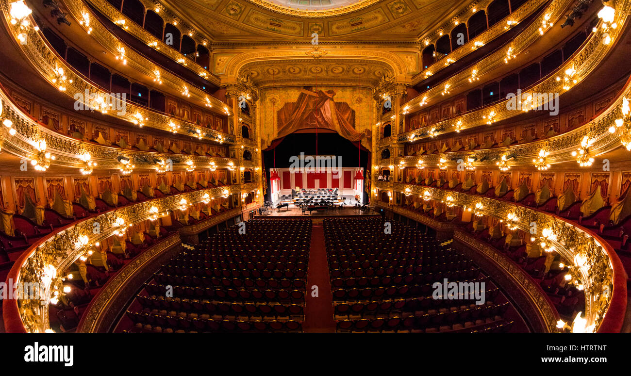 Il famoso Teatro Colon di Buenos Aires Foto stock - Alamy