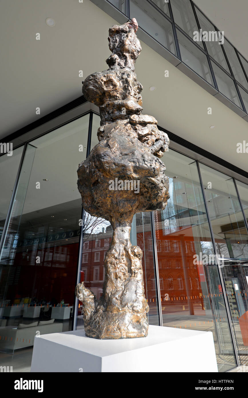 Centrale Saint Giles casa di Google. Uno sviluppo misto nel centro di Londra, nel Regno Unito. Costruito a un costo di £450 milioni e completato nel maggio 2010 Foto Stock