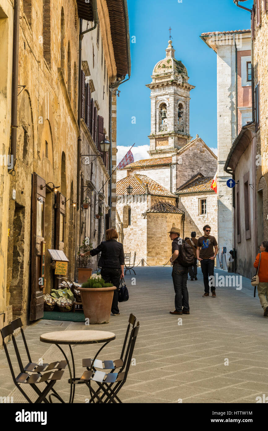 Chiesa di Santa Maria Assunta a San Quirico d' Orica, Val d'Orcia, Siena district, Toscana, Italia Foto Stock