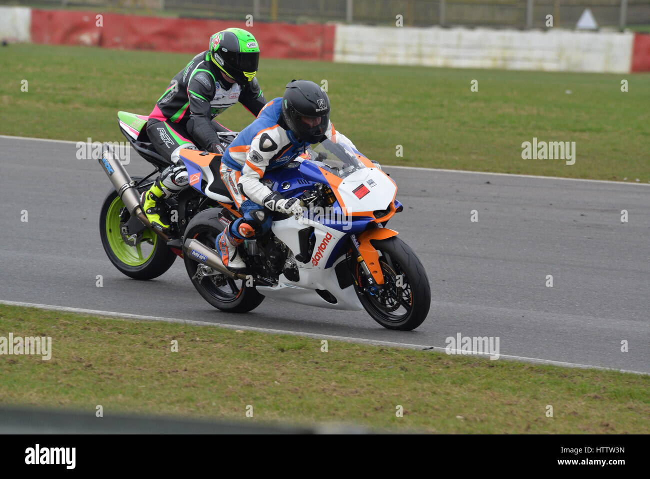 Moto via giorno Foto Stock