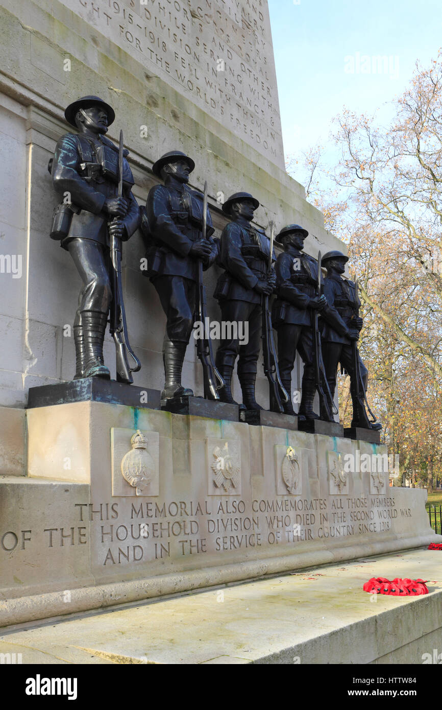 Estate; le guardie memoriale di guerra; St James park; Londra City; Inghilterra; Regno Unito Foto Stock