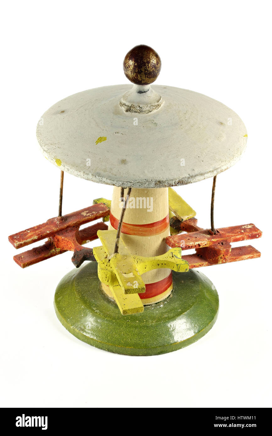 Giostra, pre-guerra rese nel famoso villaggio di Seiffen (Monti Metalliferi/ Germania) Foto Stock