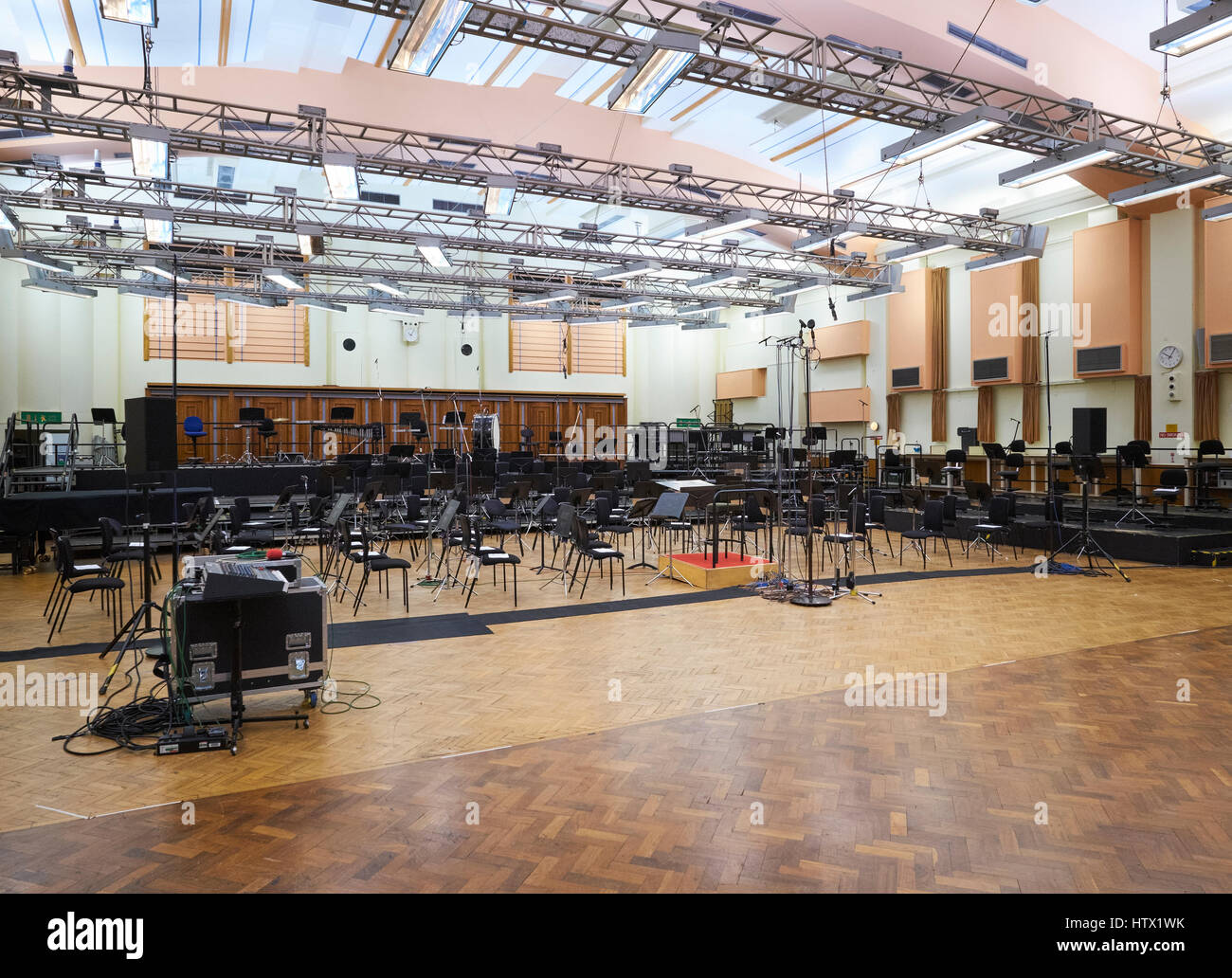 BBC Maida Vale Studios, interno, istituito per BBC Symphony Orchestra Foto Stock