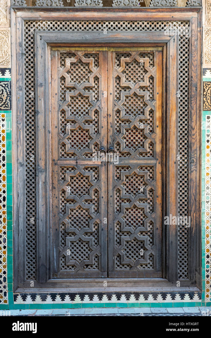 Fes, Marocco. Medersa Bou Inania, nella Medina. Foto Stock