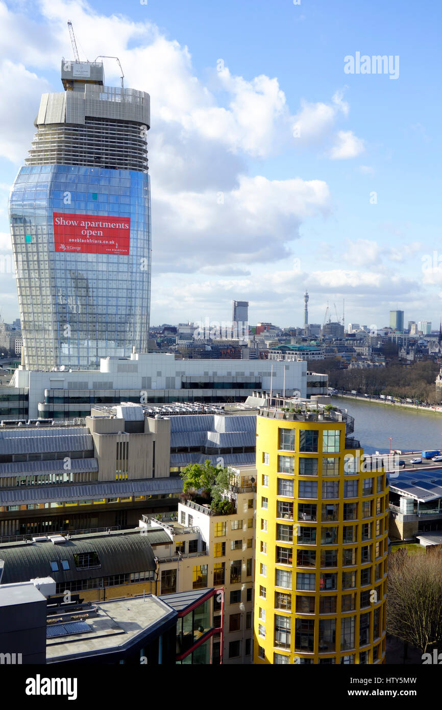 Uno Blackfriars costruzione e dello skyline di Londra Foto Stock