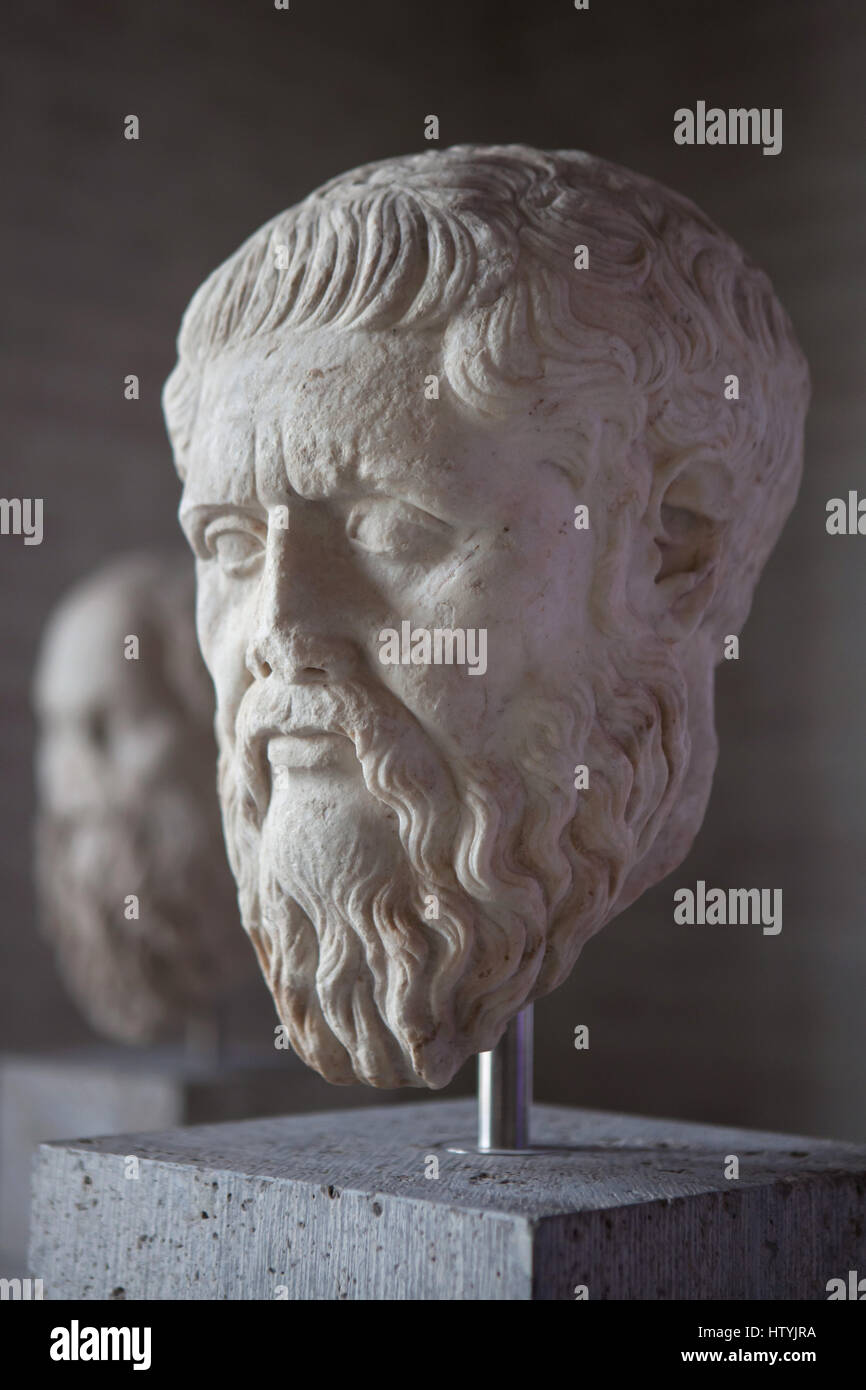 Classica filosofo greco Platone (427-348 a.C.). Copia romana dopo un originale greco da una statua di Silanion da circa 340 BC sul display nella Glyptothek Museum di Monaco di Baviera, Germania. Foto Stock